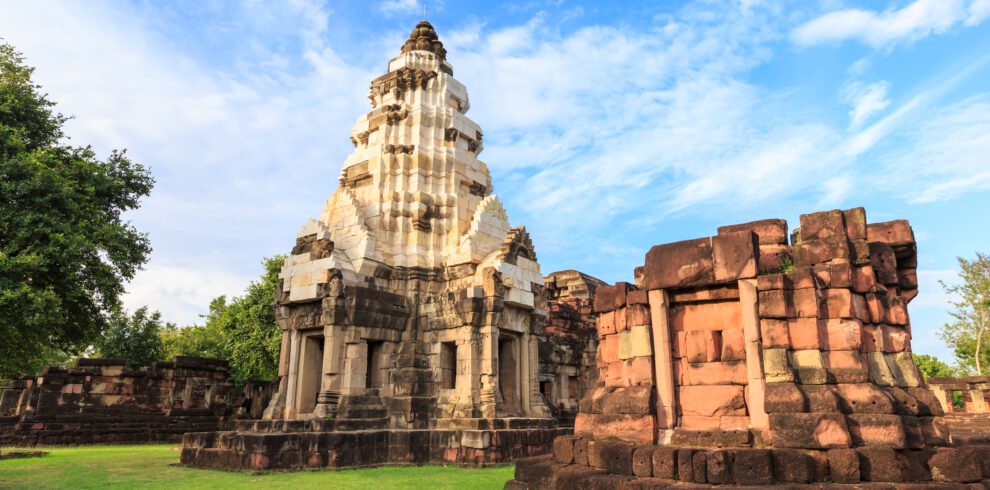 Prasat Pha Nom Wan, ancient stone in Thailand